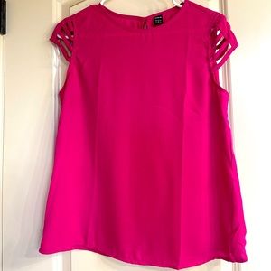 NWOT Hot Pink Top, size M